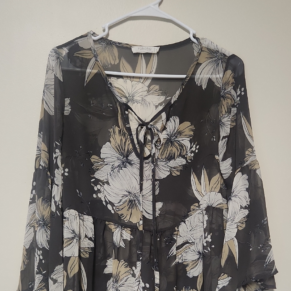 Floral Sheer Blouse